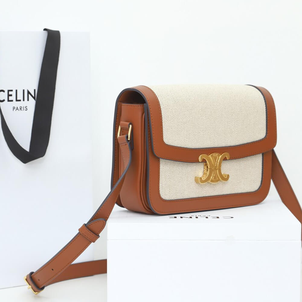 Ce1i*e CLASSIQUE TRIOMPHE BAG IN TRIOMPHE CANVAS AND CALFSKIN(HIGH-END GRADE)