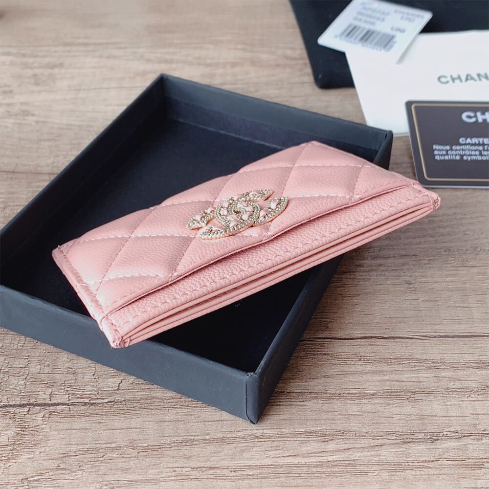Ch**el 19 CARD HOLDER