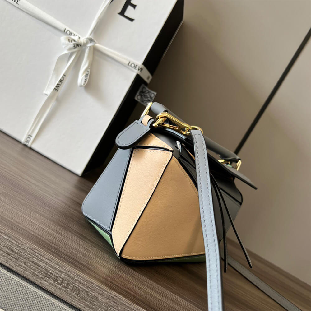 L0ew* Mini Puzzle bag