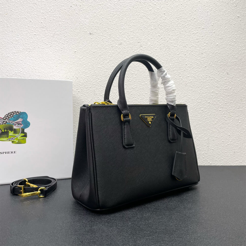 Large Pra*a Galleria Saffiano leather bag