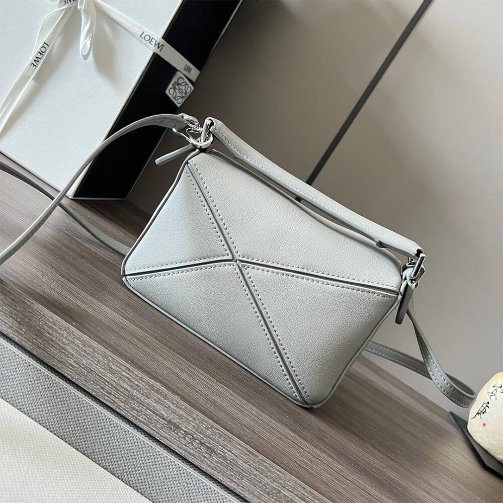 L0ew* Mini Puzzle bag