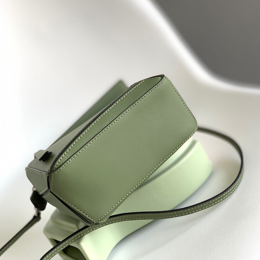 L0ew* Mini Puzzle bag