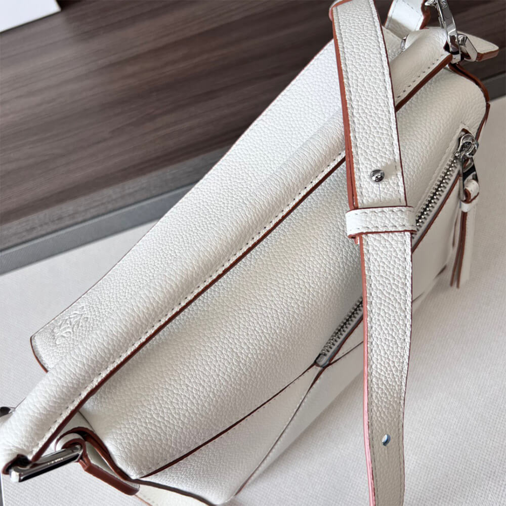 L0ew* Small Puzzle Bag