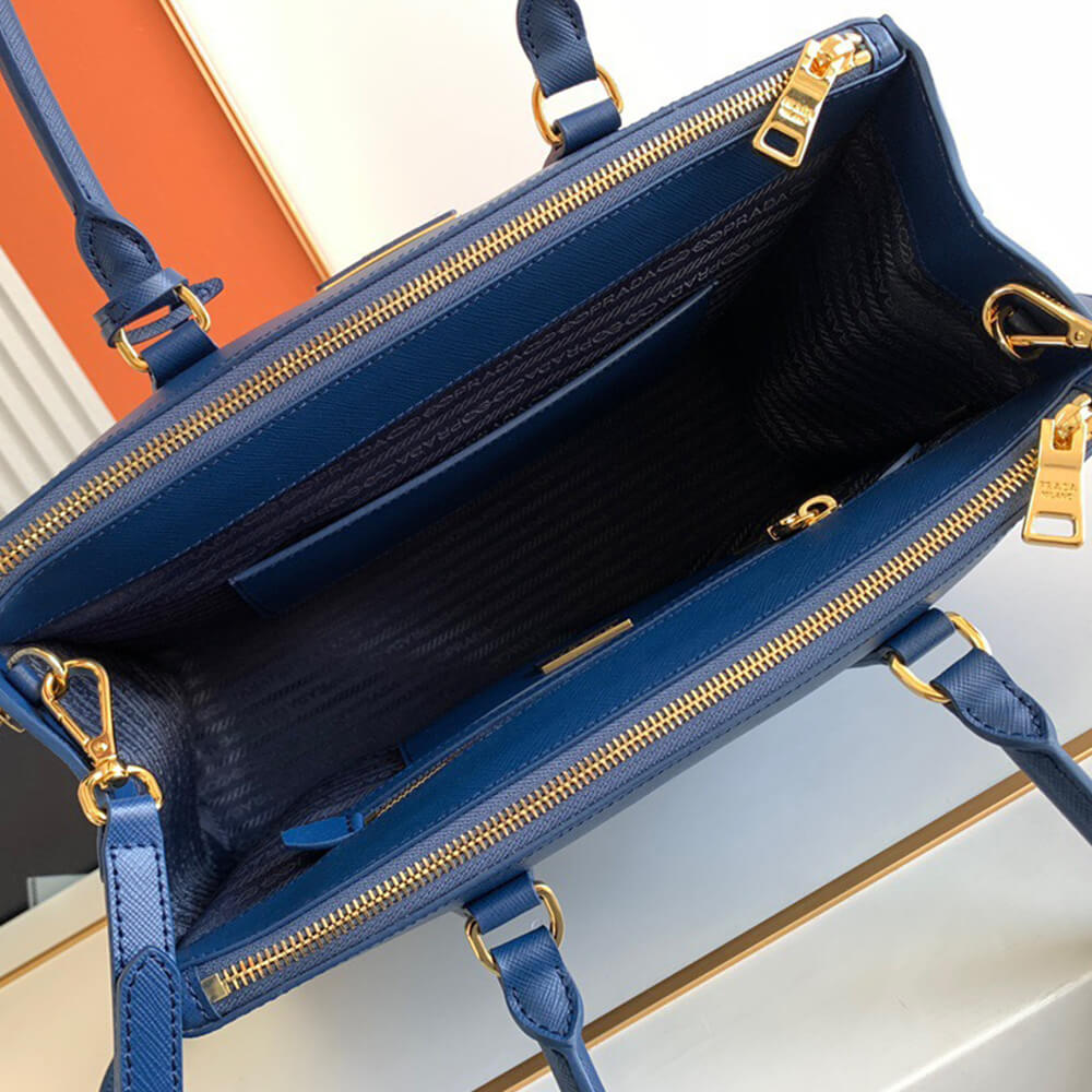 Large Pra*a Galleria Saffiano leather bag