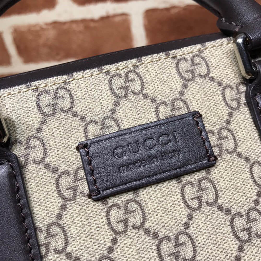 Gvc*1 GG Beige Briefcase