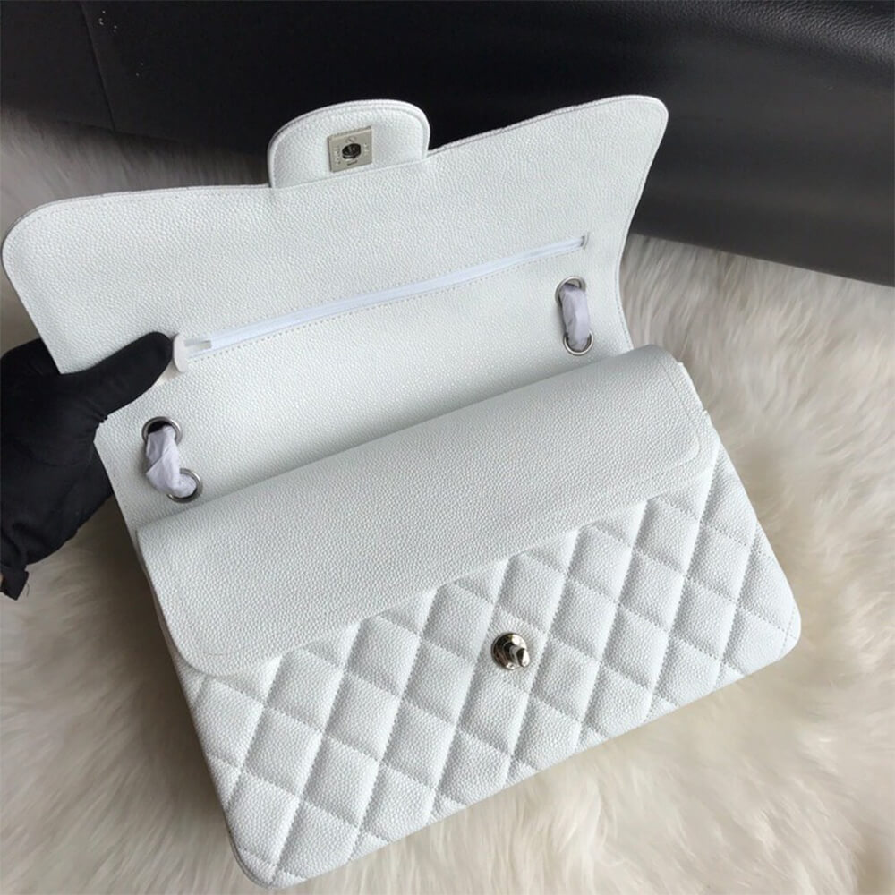 Ch**el CLASSIC JUMBO FLAP