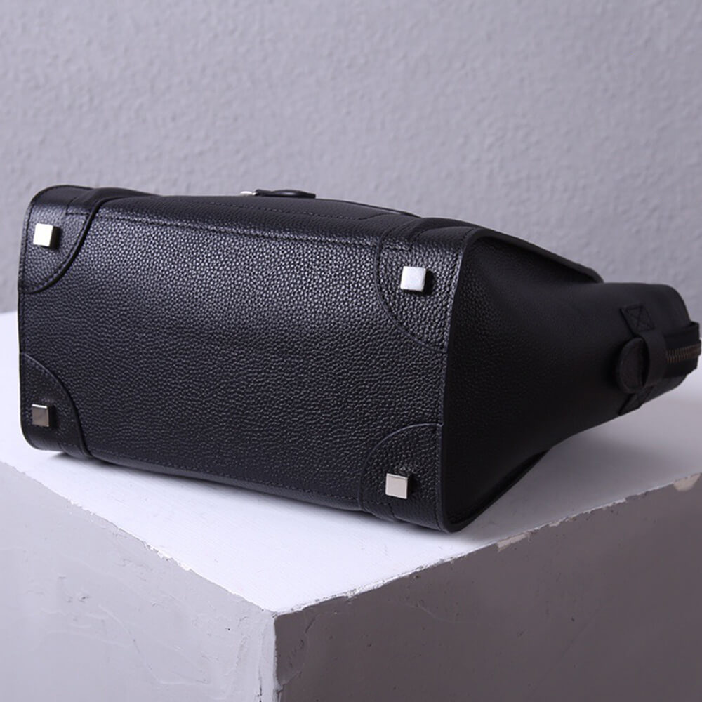 ce1i*e micro lU*gage handbag in calfskin