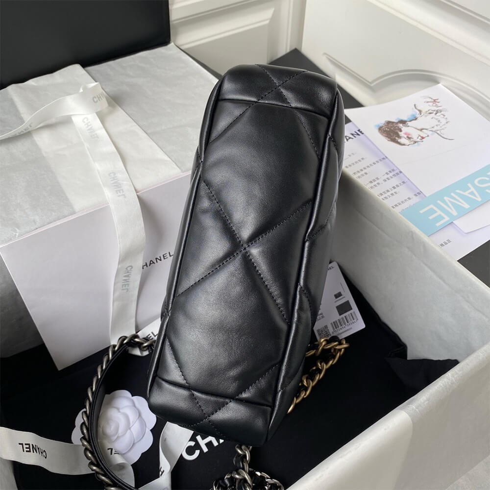 Ch**el 19 HANDBAG(HIGH-END GRADE)