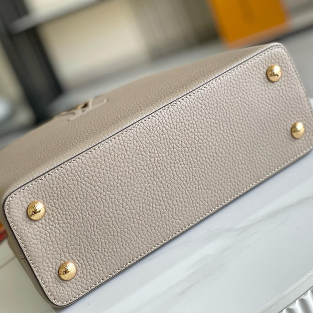 LV Capucines MM