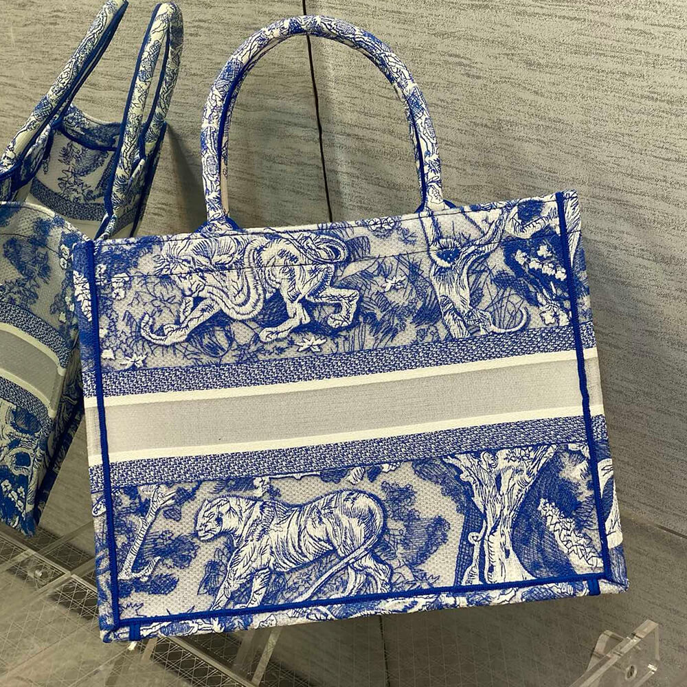 D10r MEDIUM D10r BOOK TOTE