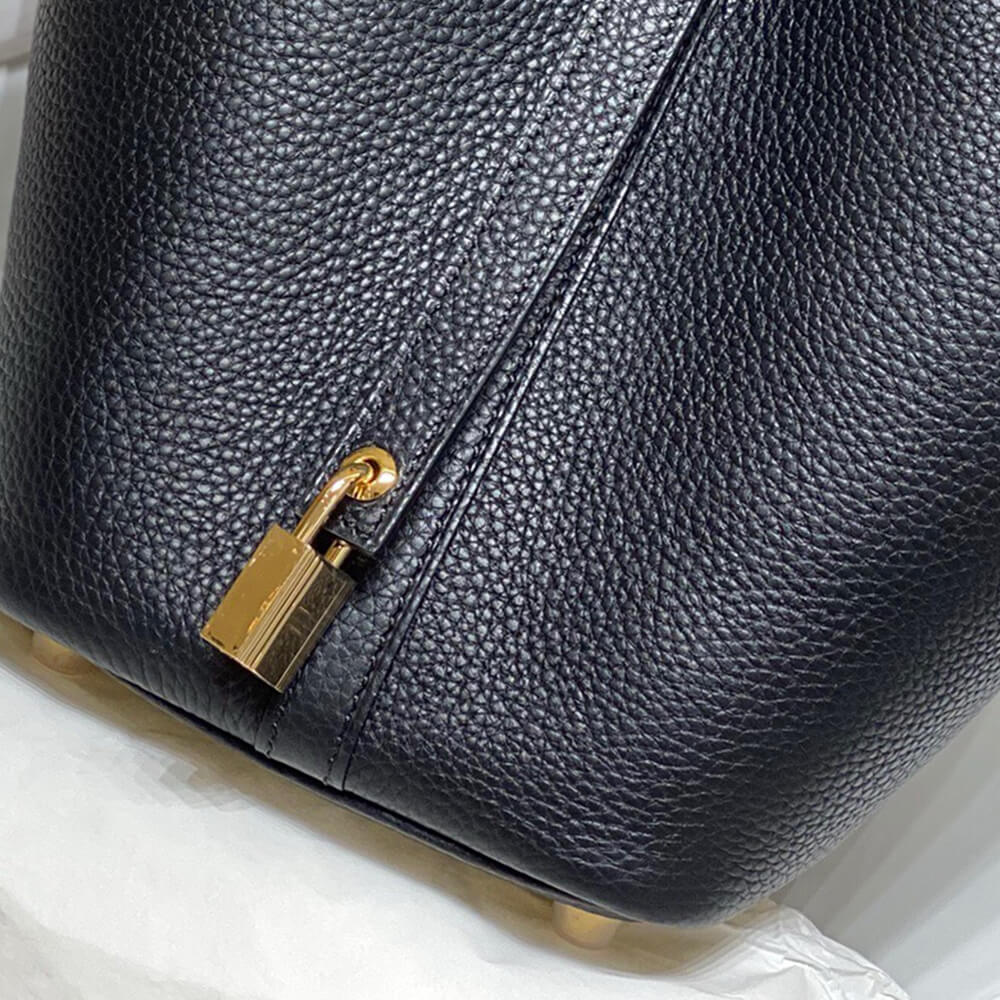 H**me5 Picotin Lock 18 bag