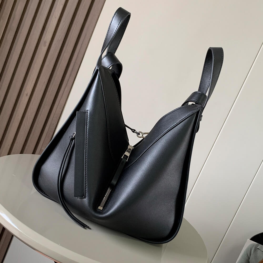 L0ew* Small Hammock bag in classic calfskin