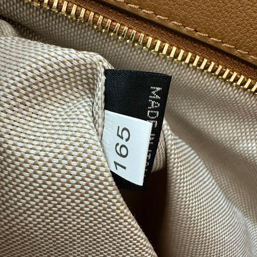 Pra*a Large leather tote bag with zipper closure(high-end grade)