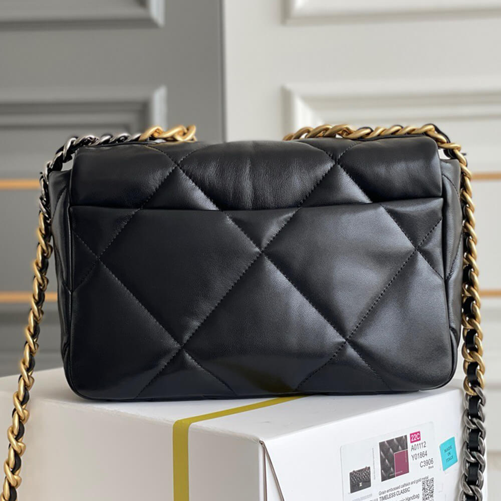 Ch**el 19 Handbag(TAX-FREE GRADE)