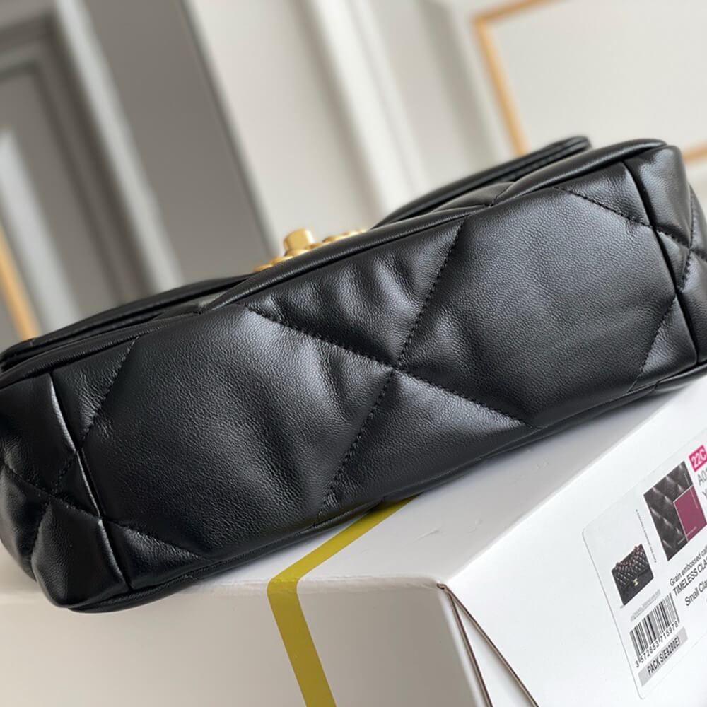 Ch**el 19 Handbag(TAX-FREE GRADE)