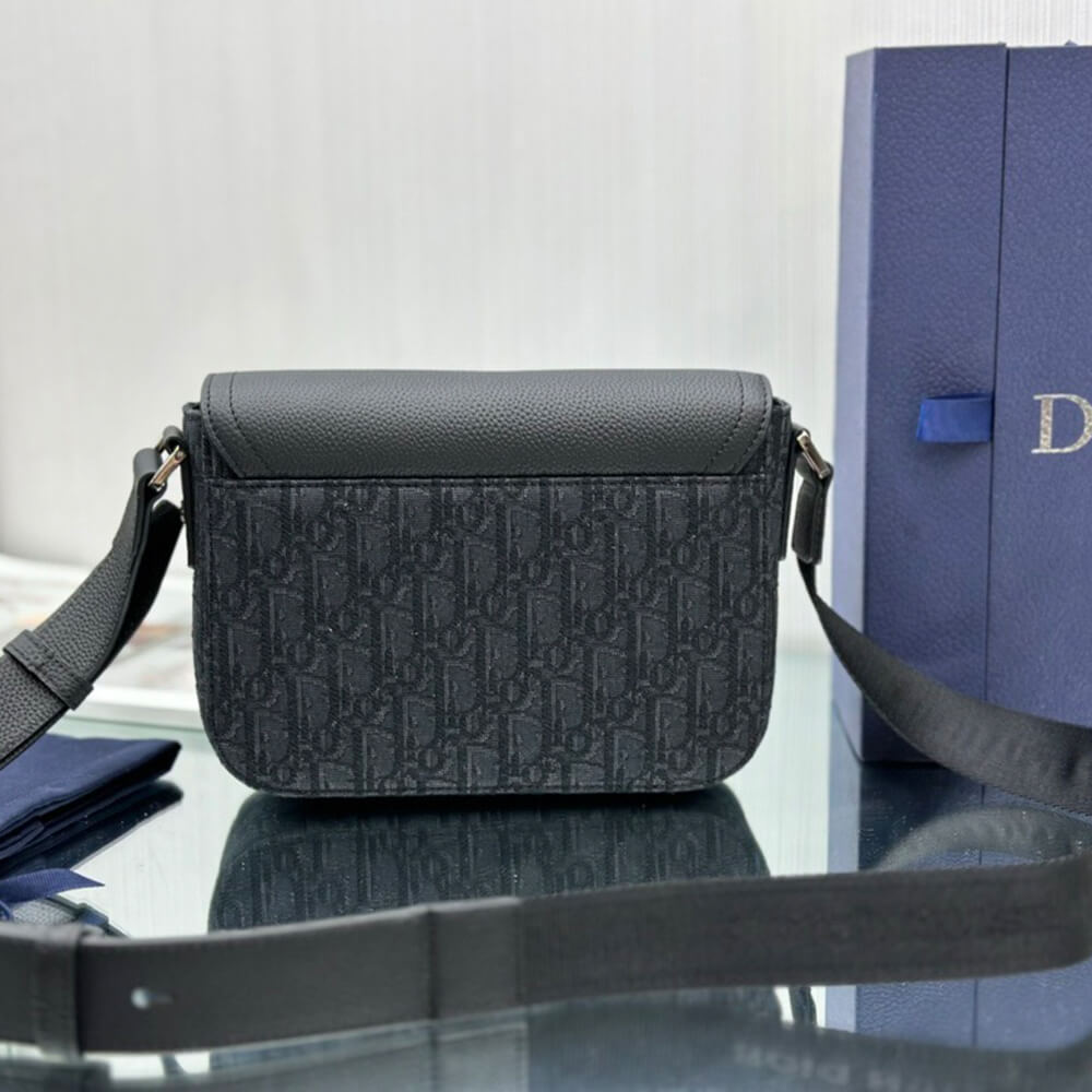 D10r Small Saddle Messenger Bag with Flap(HIGH-END GRADE)