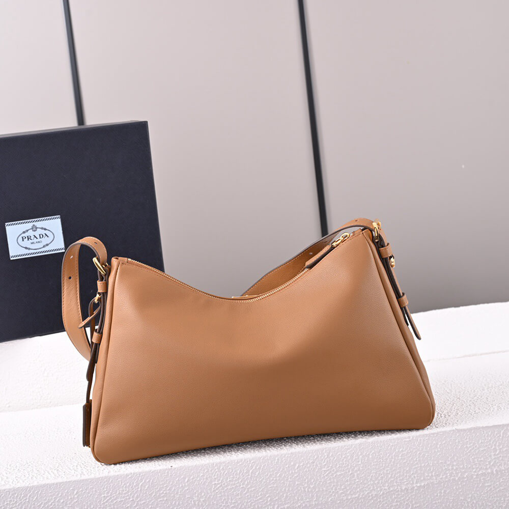 Pra*a Aimee large leather shoulder bag