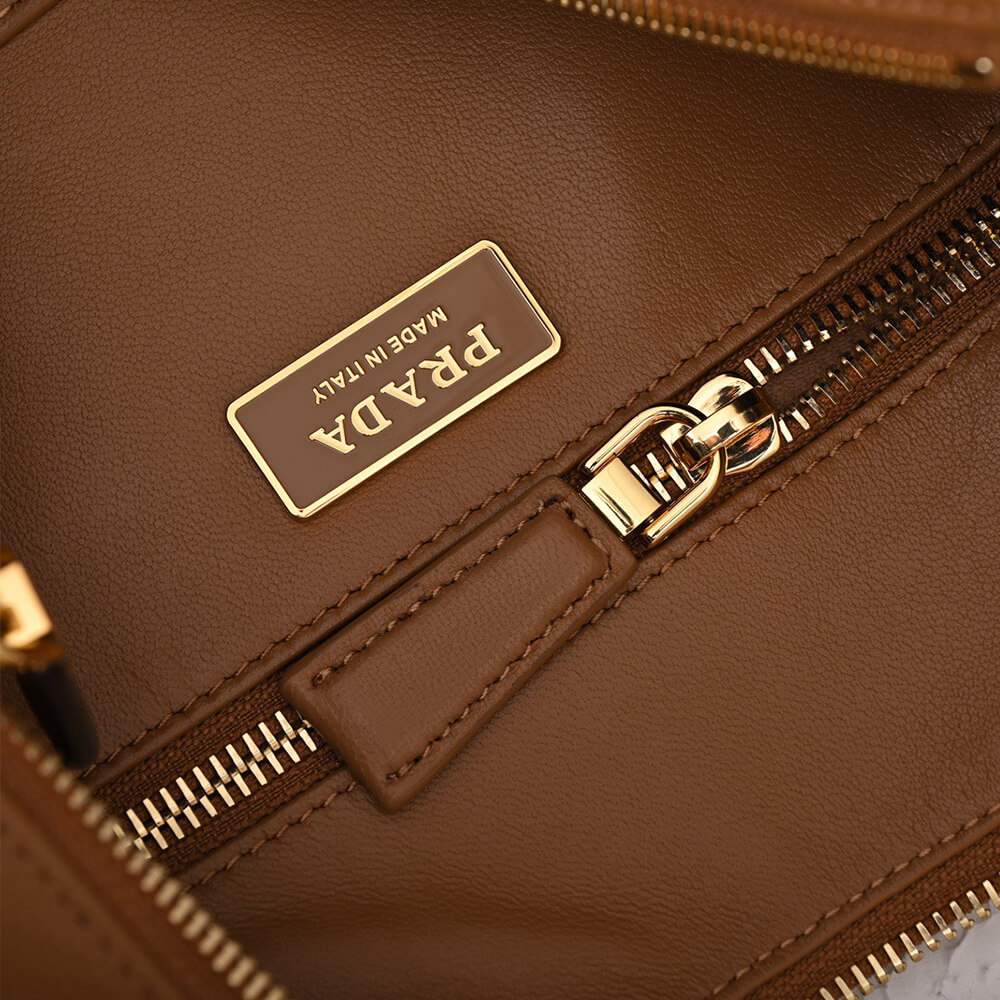 Pra*a Aimee large leather shoulder bag