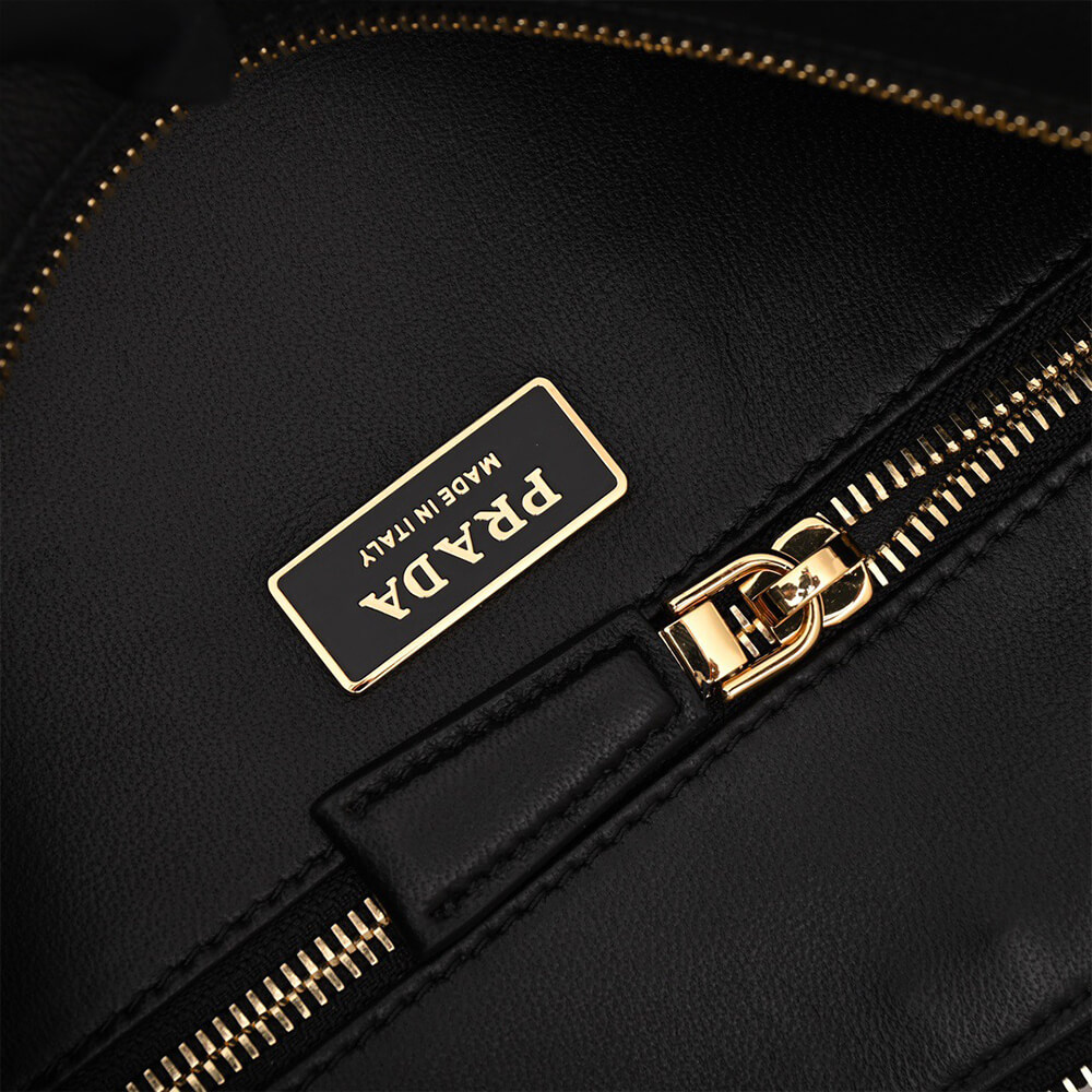 Pra*a Aimee large leather shoulder bag