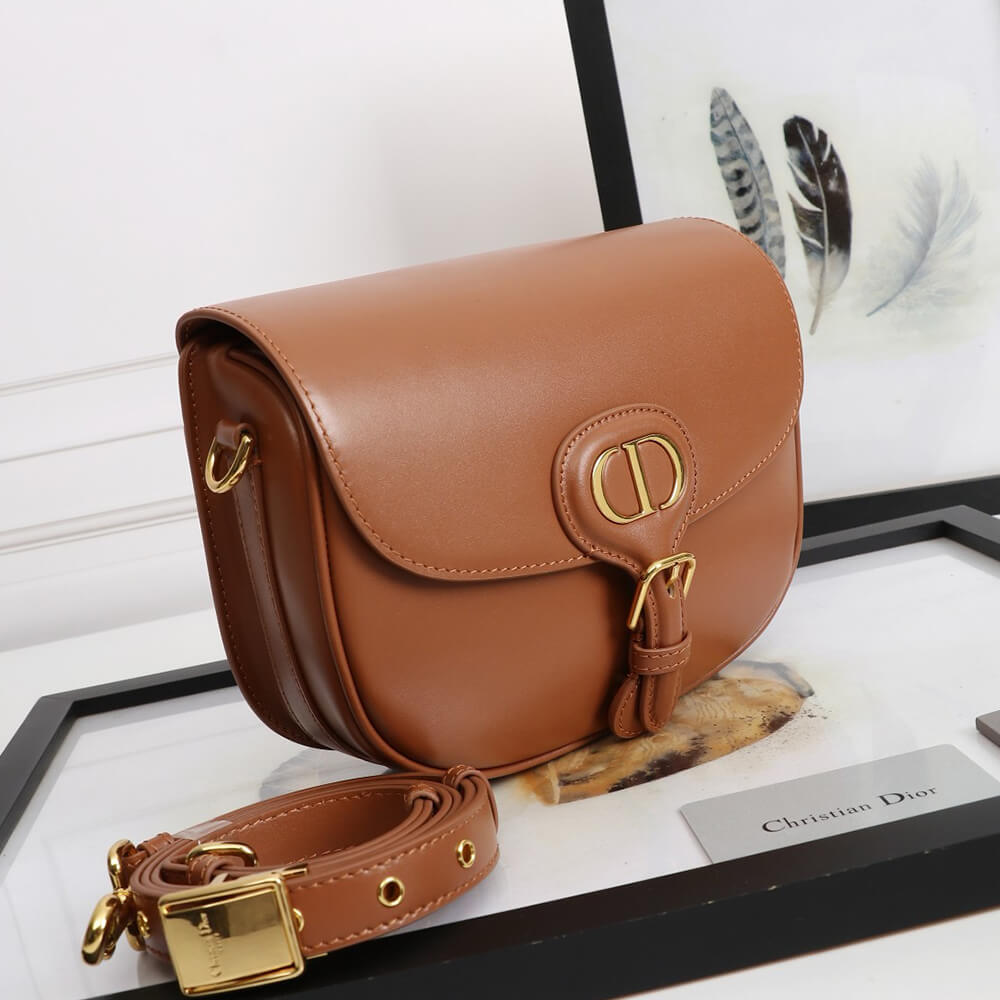 Medium D10r Bobby Bag