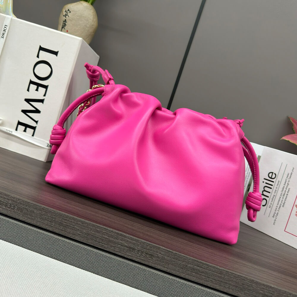 L0ew* Medium Flamenco purse in mellow nappa lambskin