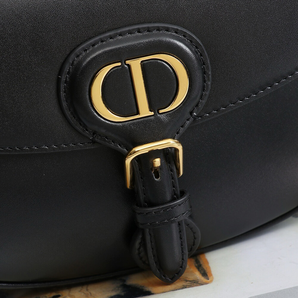 Medium D10r Bobby Bag