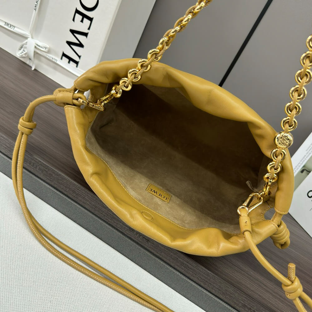 L0ew* Medium Flamenco purse in mellow nappa lambskin
