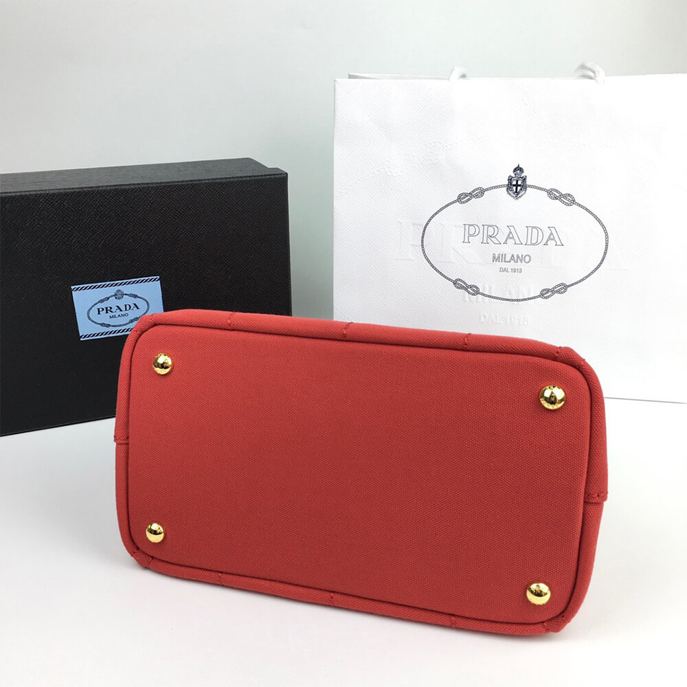 Pra*a Canapa Bag