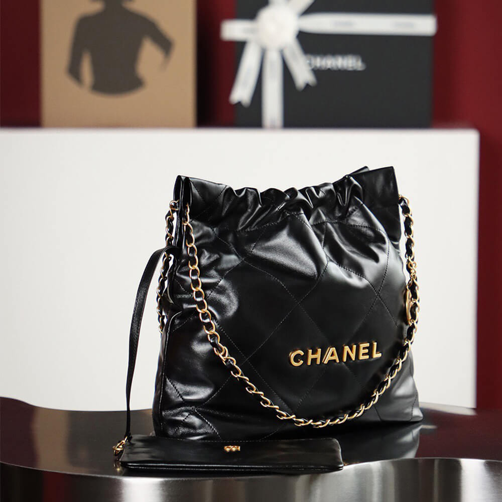 Ch**el 22 SMALL HANDBAG(Tax-Free Grade)