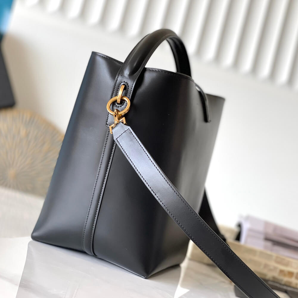 Y51 LE 37 IN SHINY LEATHER(Tax-Free Grade)