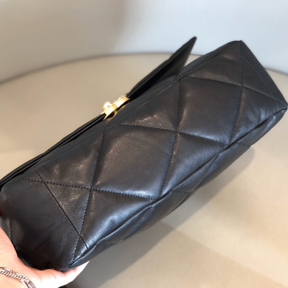 Ch**el 19 Maxi Handbag(HIGH-END GRADE)
