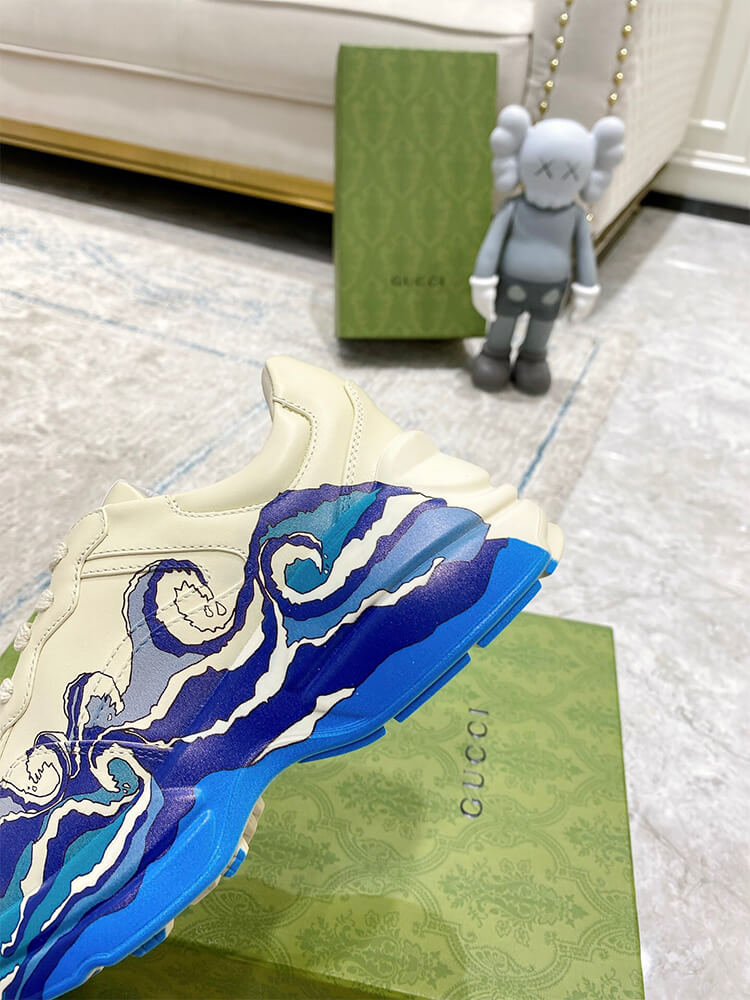Gvc*1 Rhyton Wave Sneaker