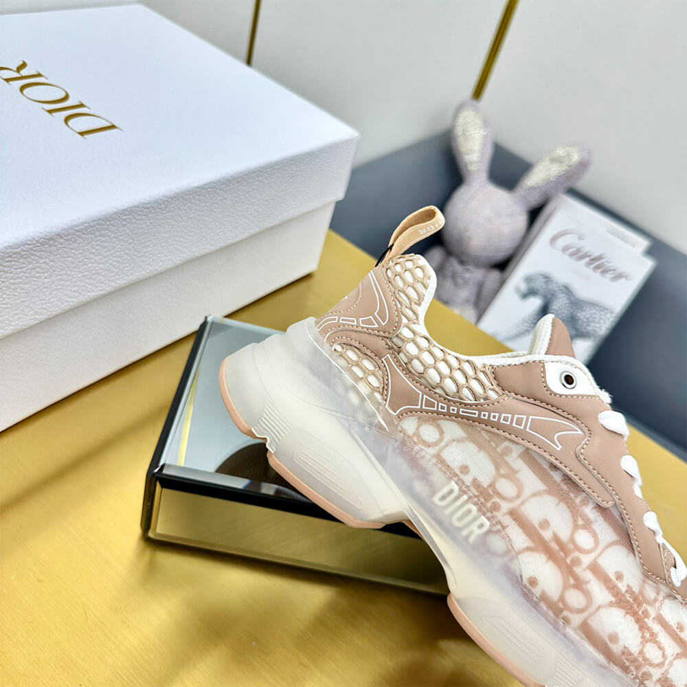 Chr1st1an D10r Vibe Sneaker