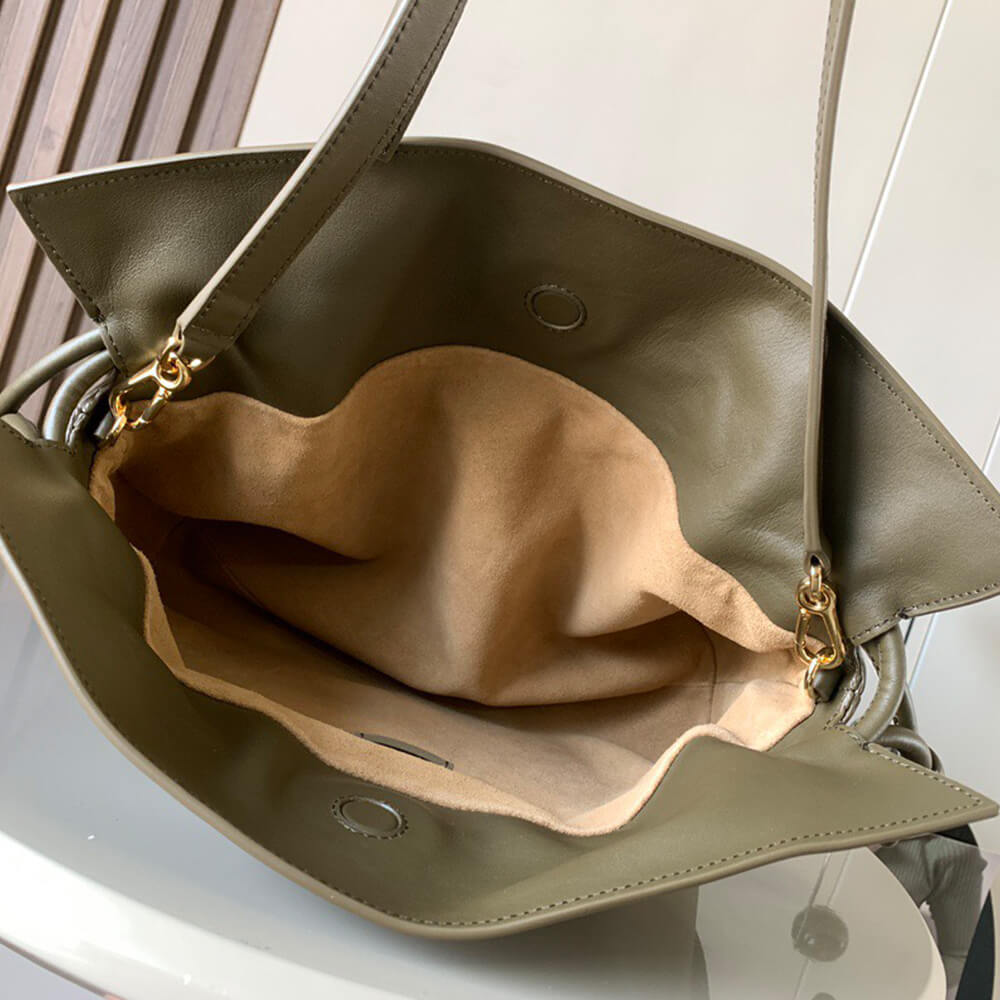L0ew* Medium Flamenco clutch in nappa calfskin(HIGH-END GRADE)