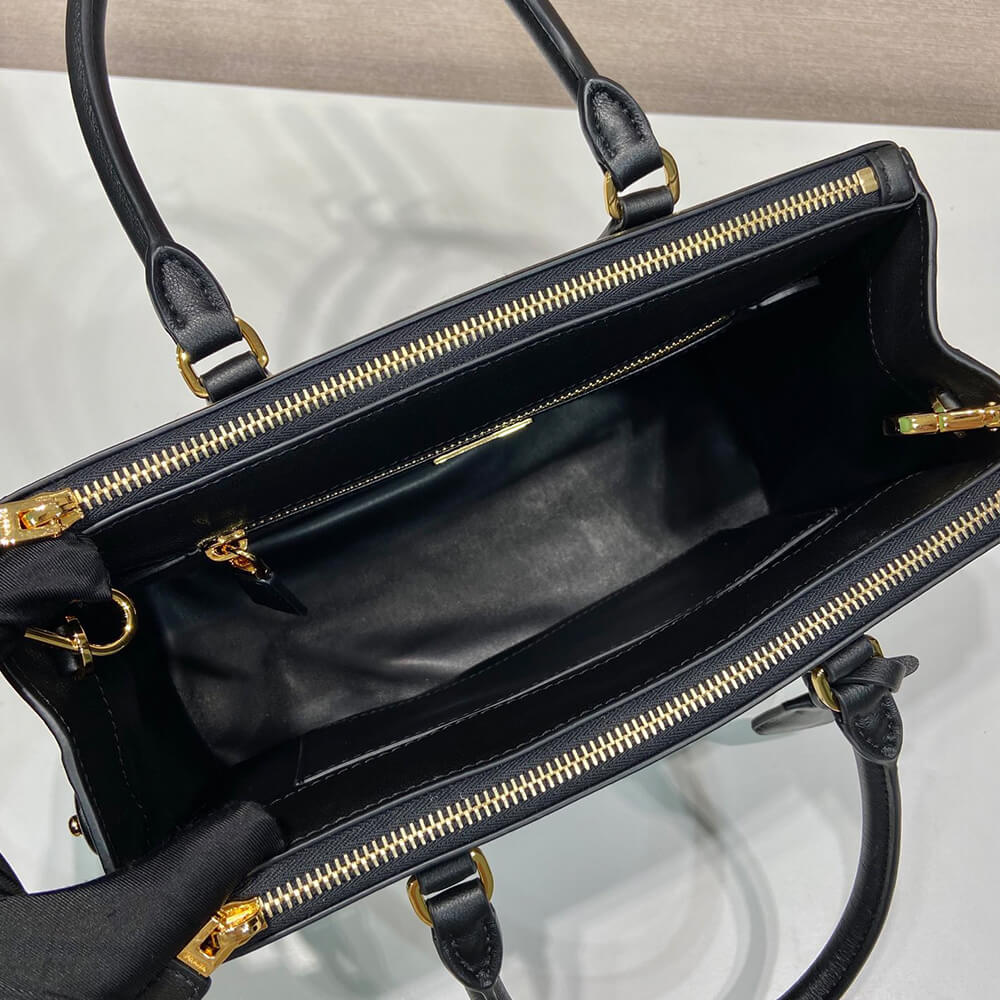 Pra*a NEW Medium Pra*a Galleria Smooth leather bag(high-end grade)