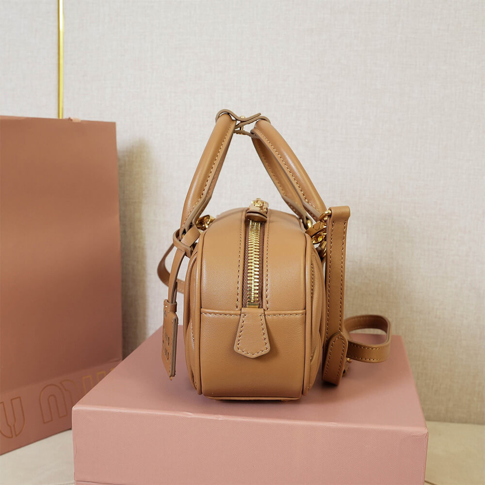 M1um1u Medium Arcadie matelasse nappa Bag(HIGH-END GRADE)