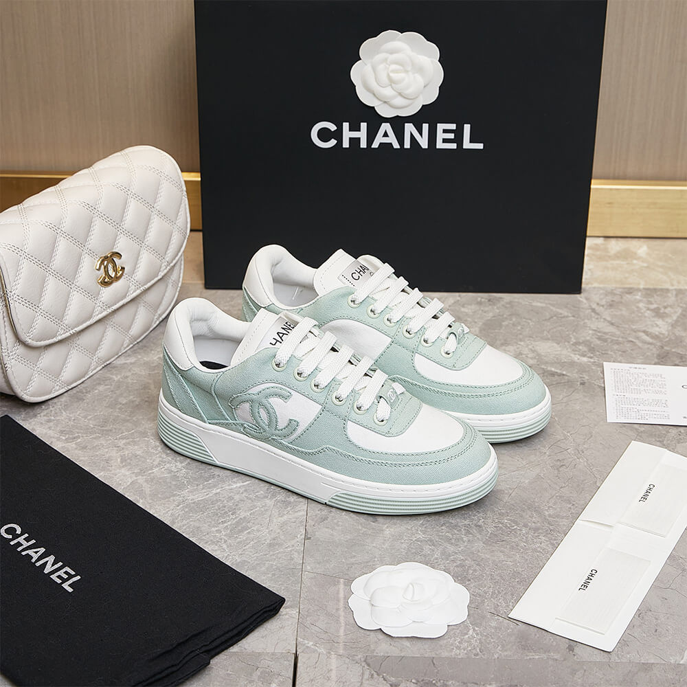 Ch**el Trainers