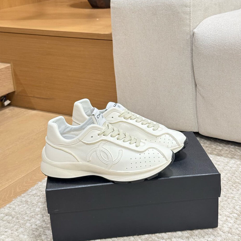 Ch**el Trainers