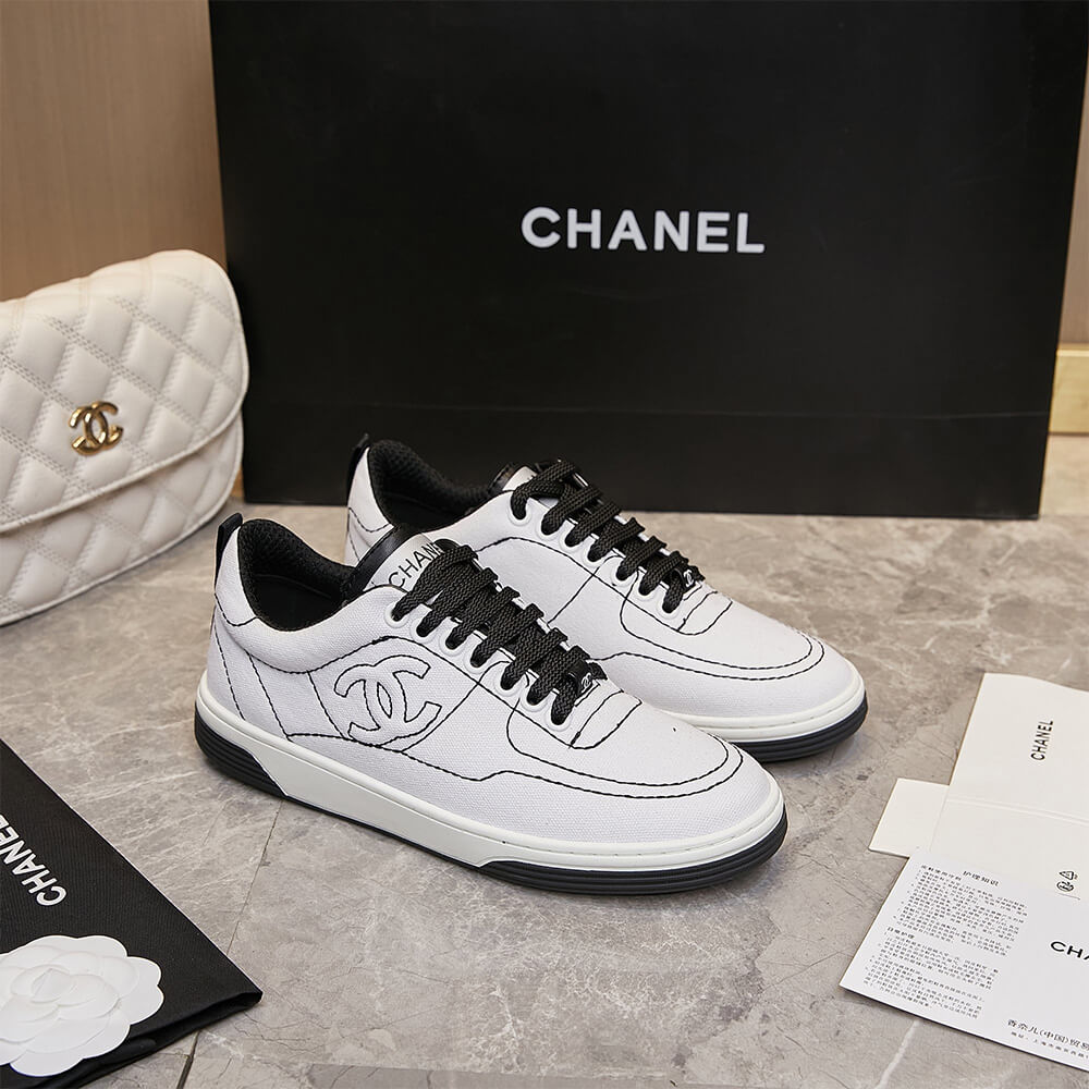 Ch**el Trainers