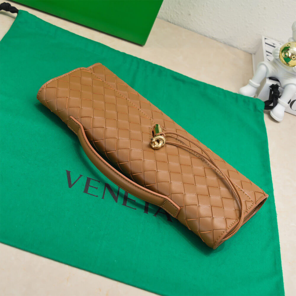B0tt*ga Ven*ta Andiamo Clutch(HIGH-END GRADE)