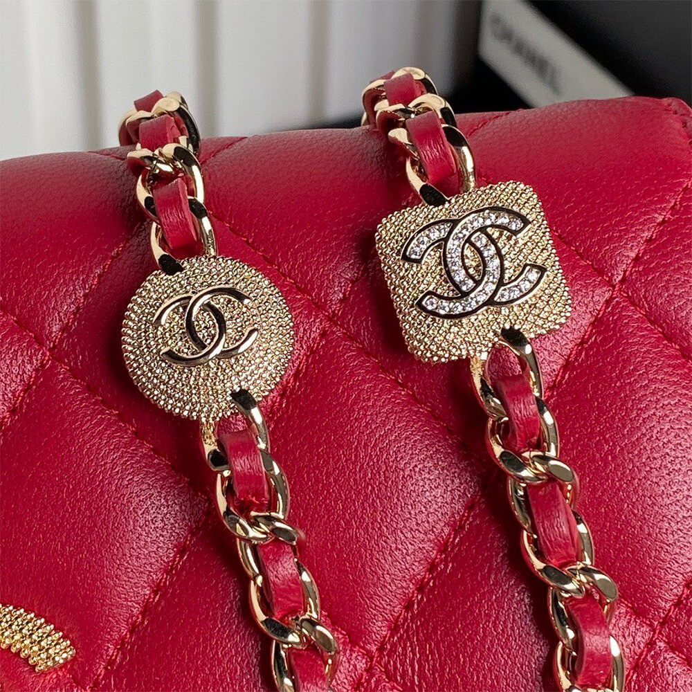 Ch**el Clutch With Chain(HIGH-END GRADE)