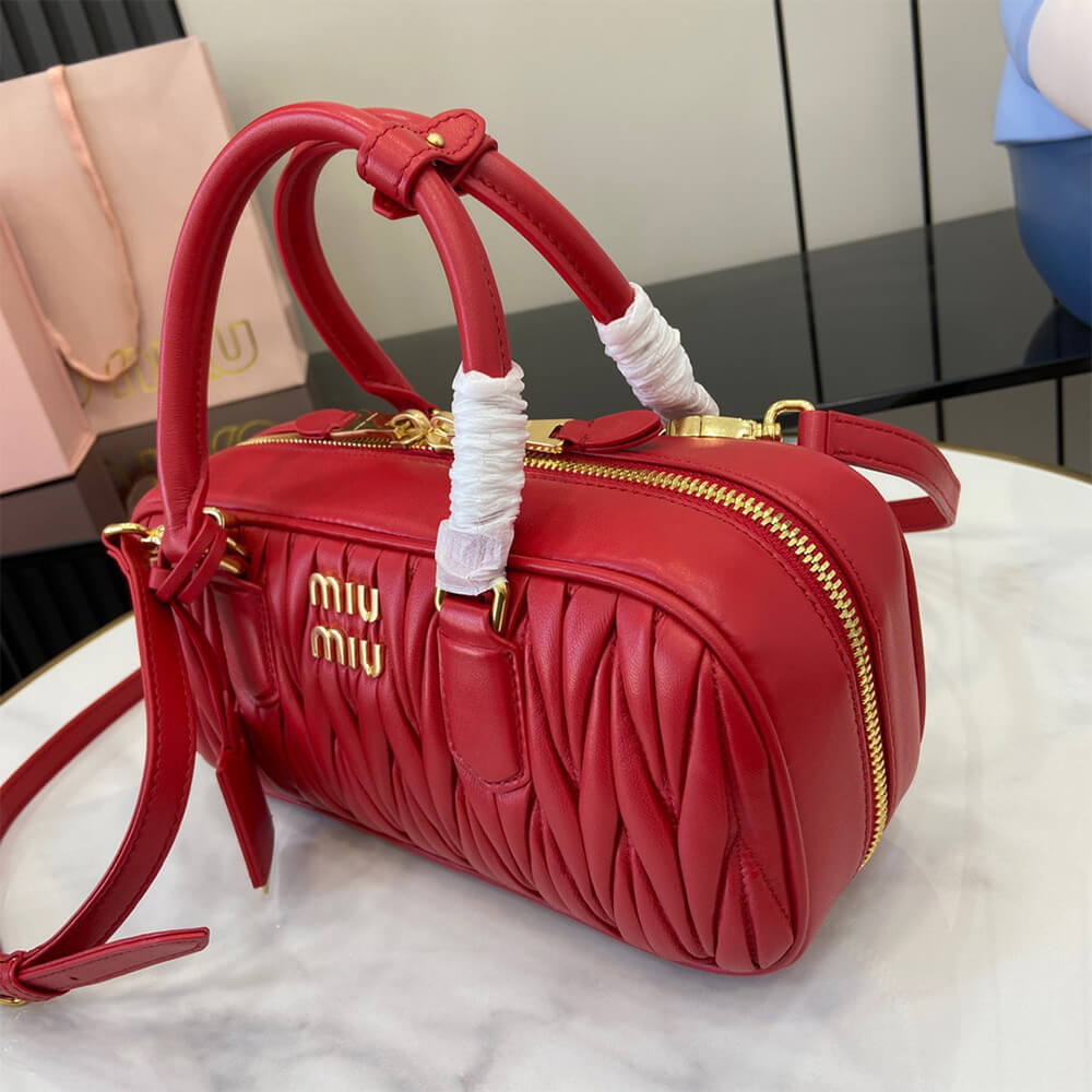M1um1u Large Arcadie matelasse nappa Bag(HIGH-END GRADE)