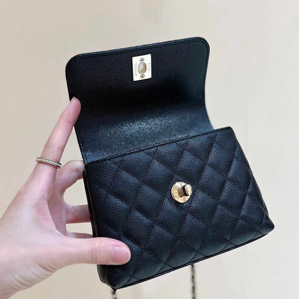 Ch**el Clutch with Chain(HIGH-END GRADE)