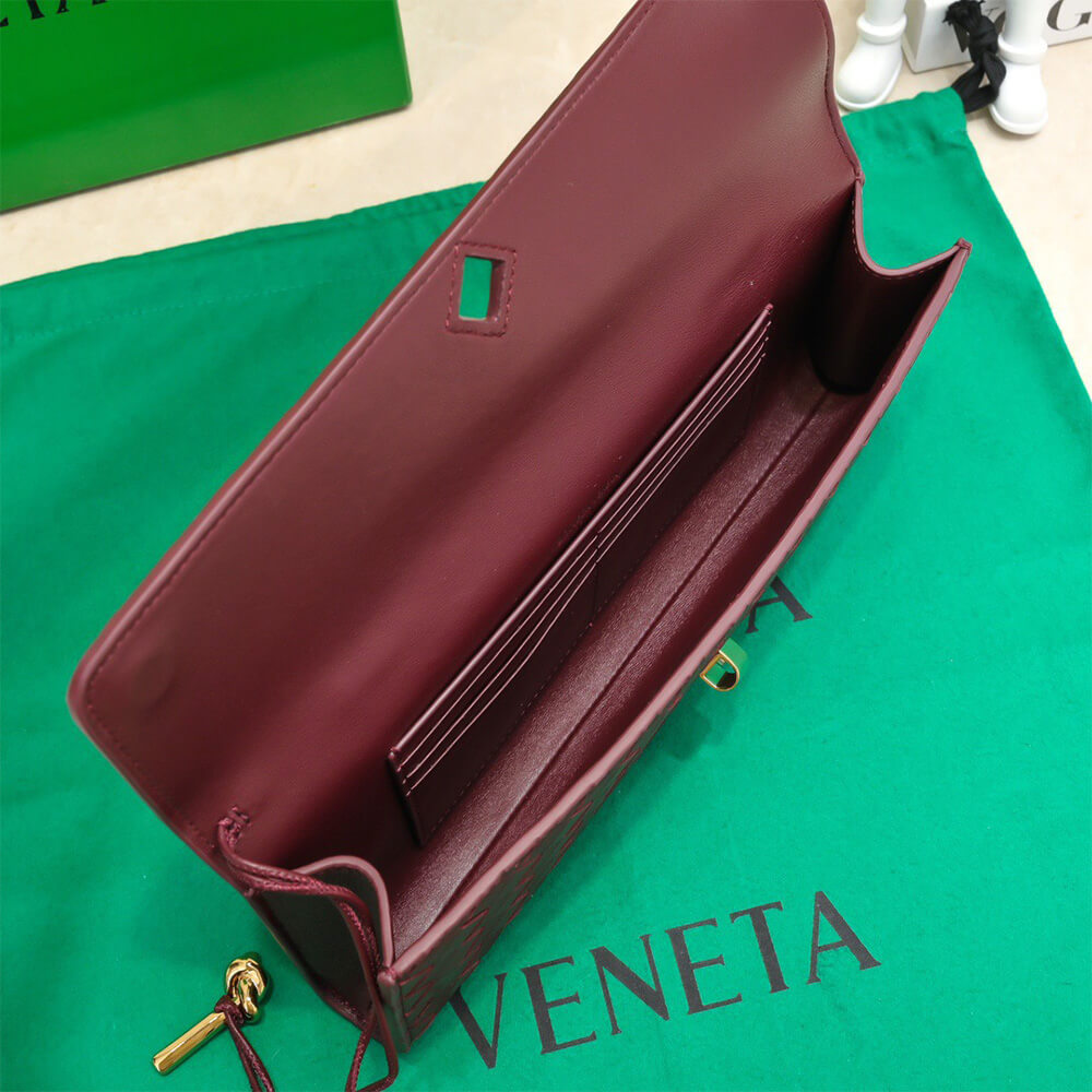 B0tt*ga Ven*ta Andiamo Clutch(HIGH-END GRADE)