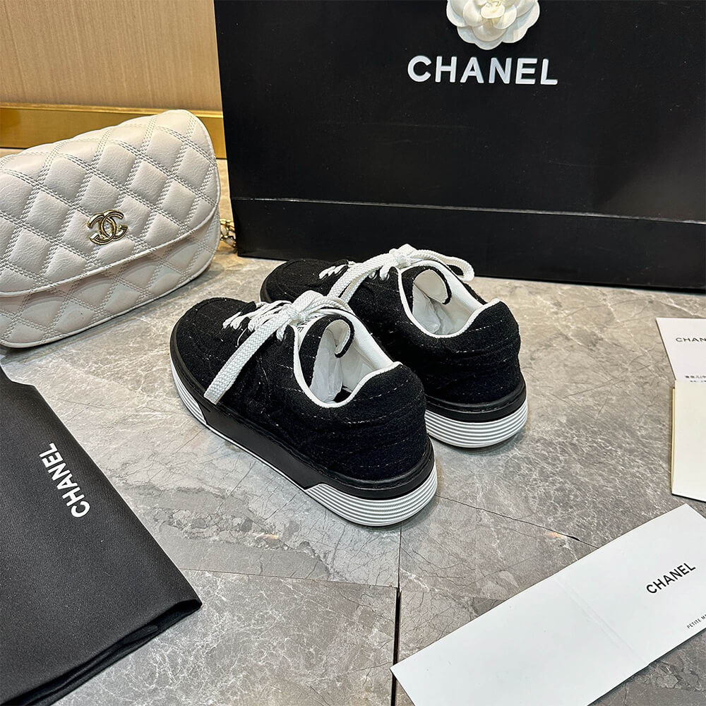 Ch**el Trainers