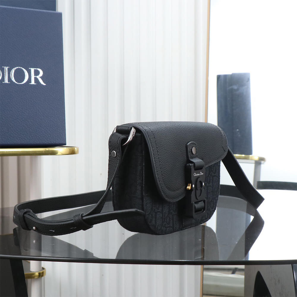 D10r Mini Saddle Messenger Bag with Flap