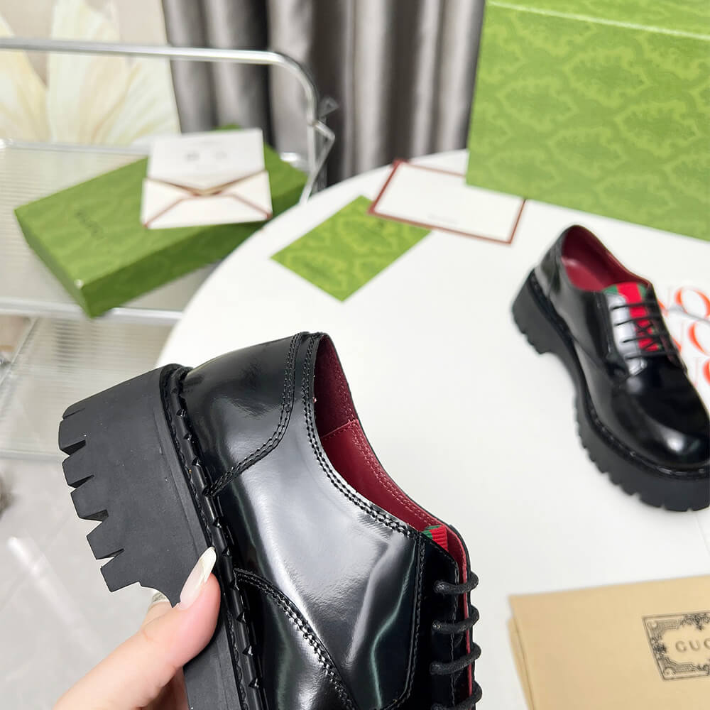 Gvc*1 Women’s lace-up with Web