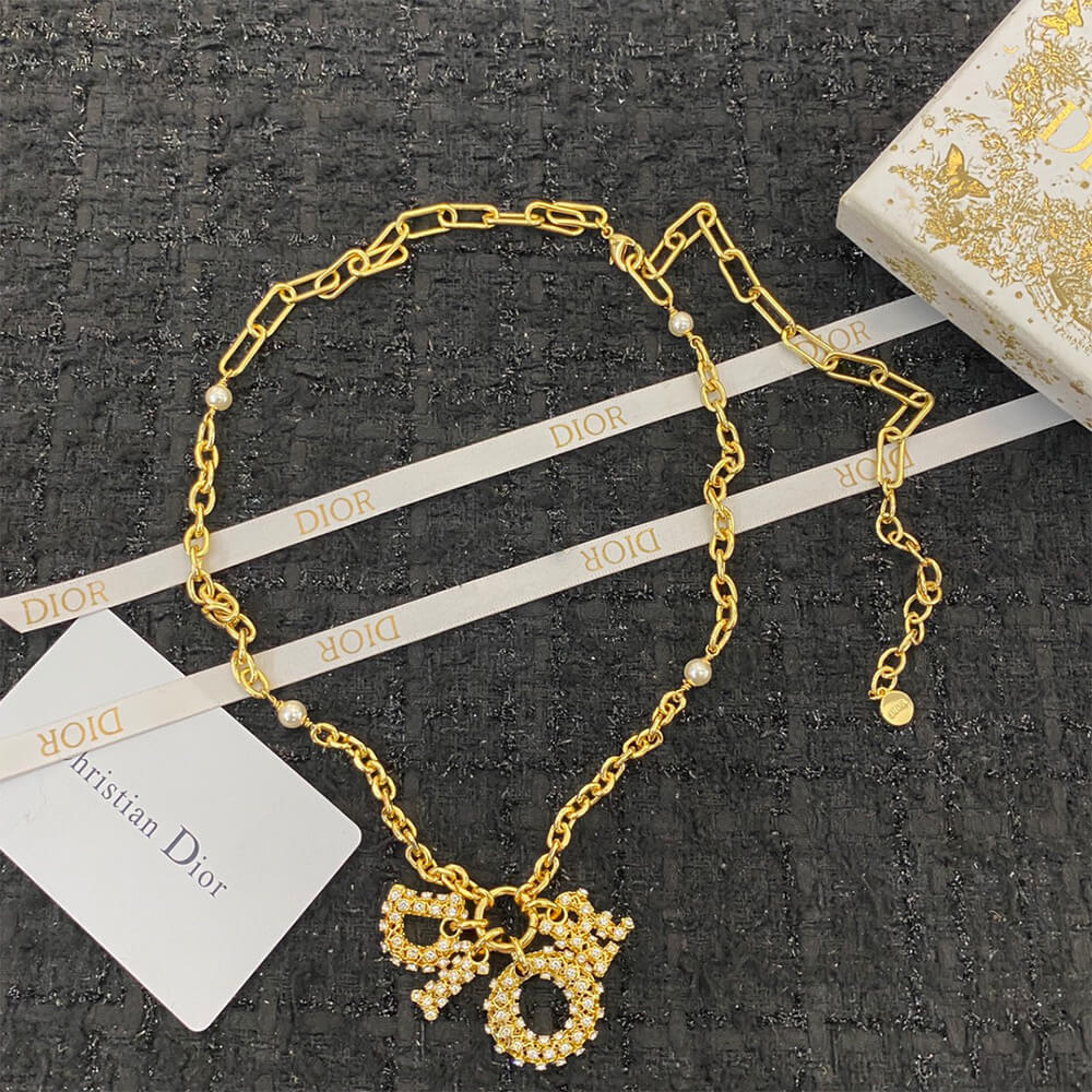 D10r NECKLACE