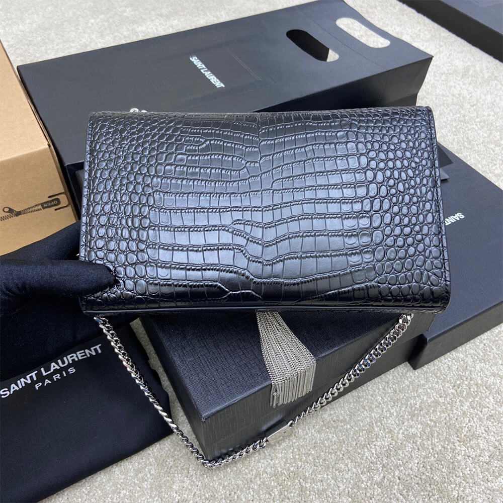 Y51 kate medium tassel in crocodile-embossed leather