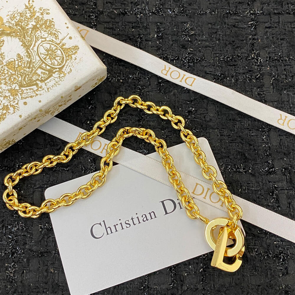 D10r NECKLACE